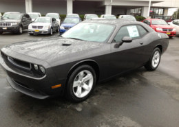 مطلوب دودج تشالنجر 2011 او 2010 للتواصل 36199906