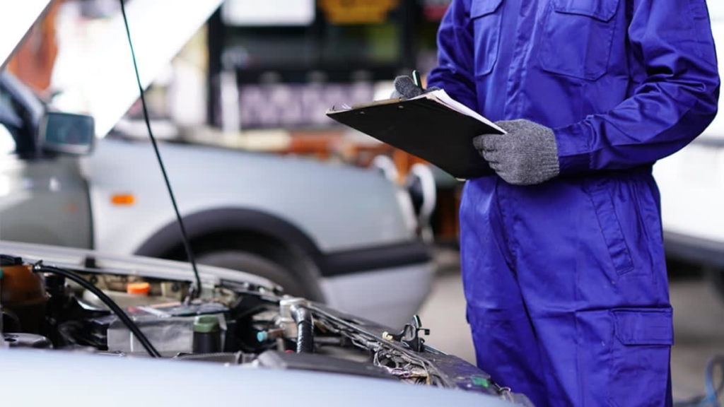 Get complete used car inspection checklist before buying in Bahrain. Inspect every detail to ensure safety & reliable performance.